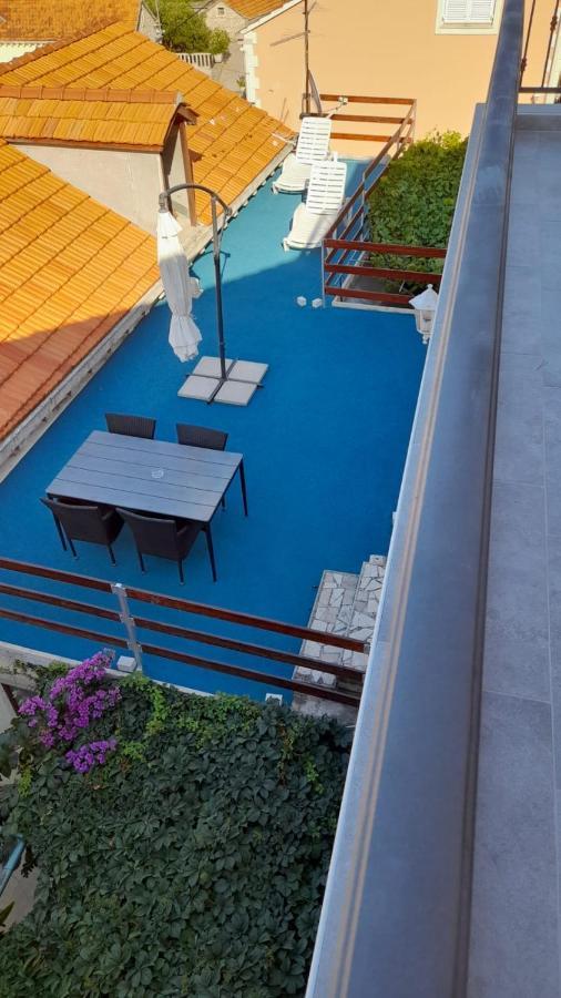Apartments Lumbarda Luaran gambar