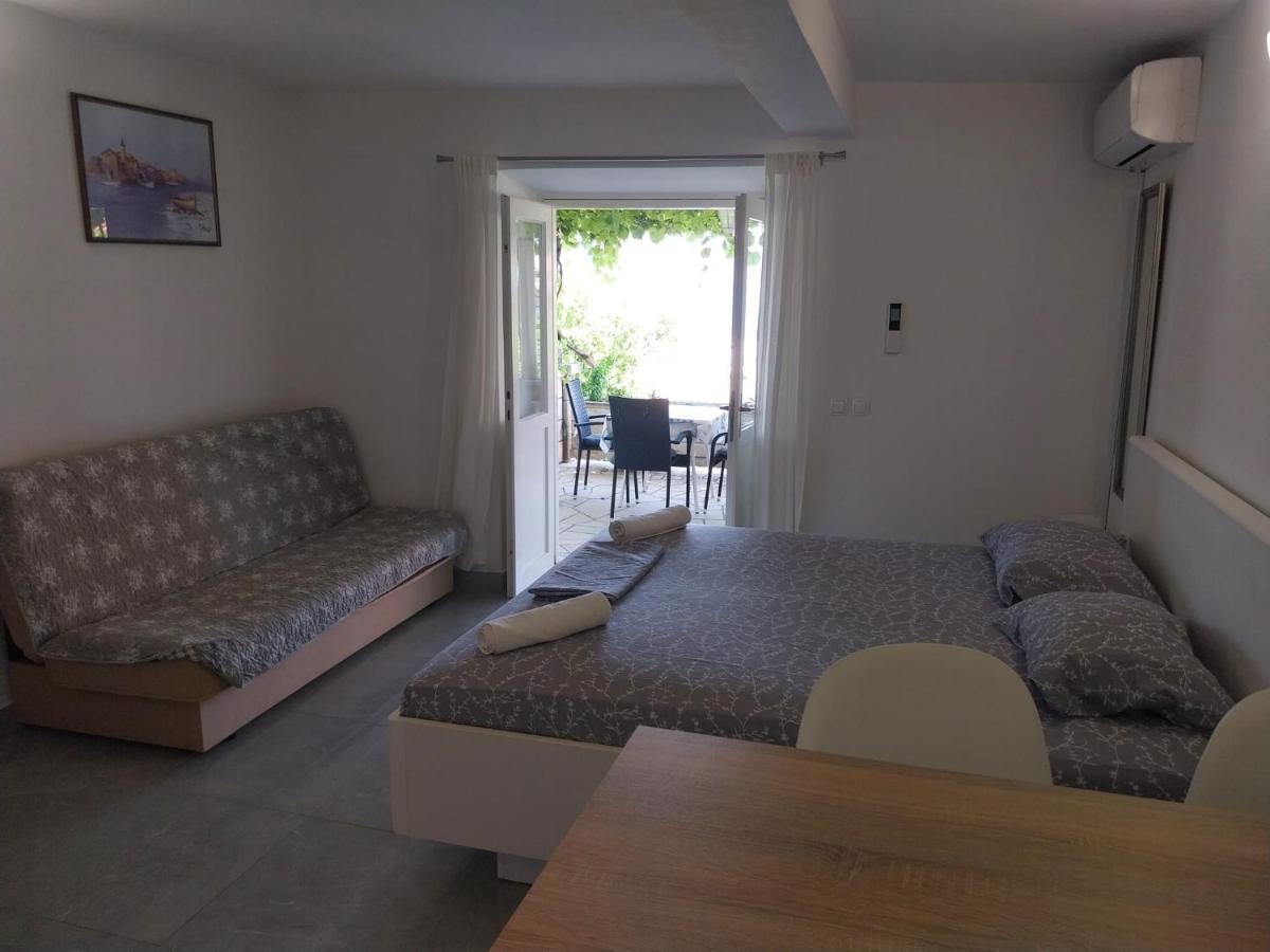 Apartments Lumbarda Luaran gambar